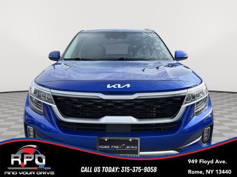 Used 2022 Kia Seltos SX w/ Sunroof Package AWD/4WD image 8