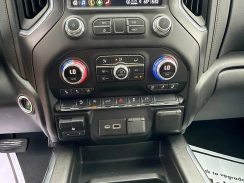 Used 2022 GMC Sierra 1500 AT4 AWD/4WD image 30