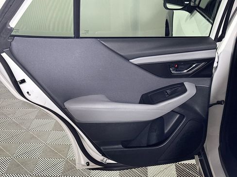 Used 2024 Subaru Outback Premium image 18