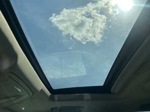 Used 2015 Chevrolet Tahoe LT image 16