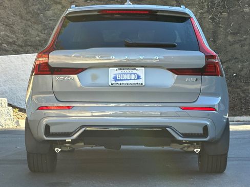 New 2026 Volvo XC60 B5 Ultra w/ Climate Package AWD/4WD image 5