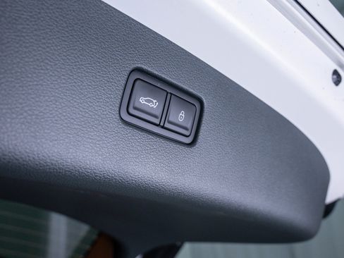 New 2026 Genesis GV80 3.5T Advanced image 9