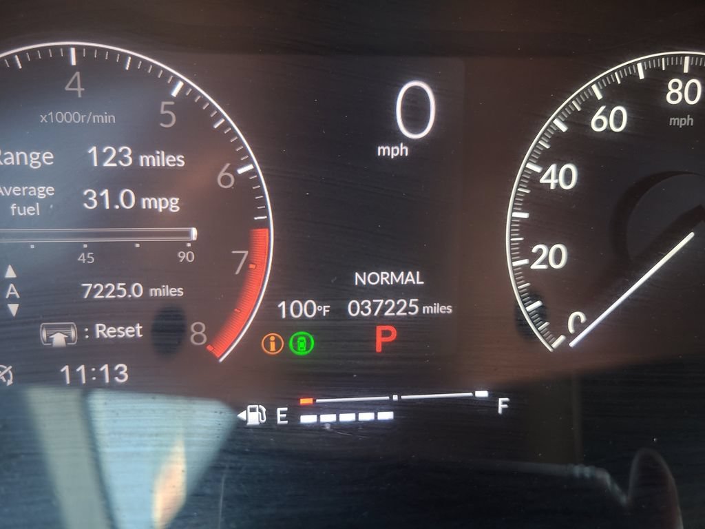 Used 2025 Honda Civic Sport image 26