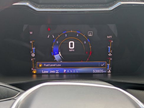 Used 2023 Chevrolet Colorado Z71 w/ Advanced Trailering Package AWD/4WD image 27