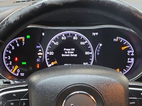 Used 2020 Jeep Grand Cherokee Altitude AWD/4WD image 20
