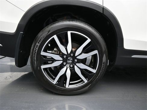 Used 2022 Honda Pilot Touring image 48