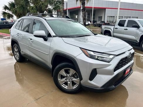 Certified 2024 Toyota RAV4 XLE w/ Convenience Package AWD/4WD image 1