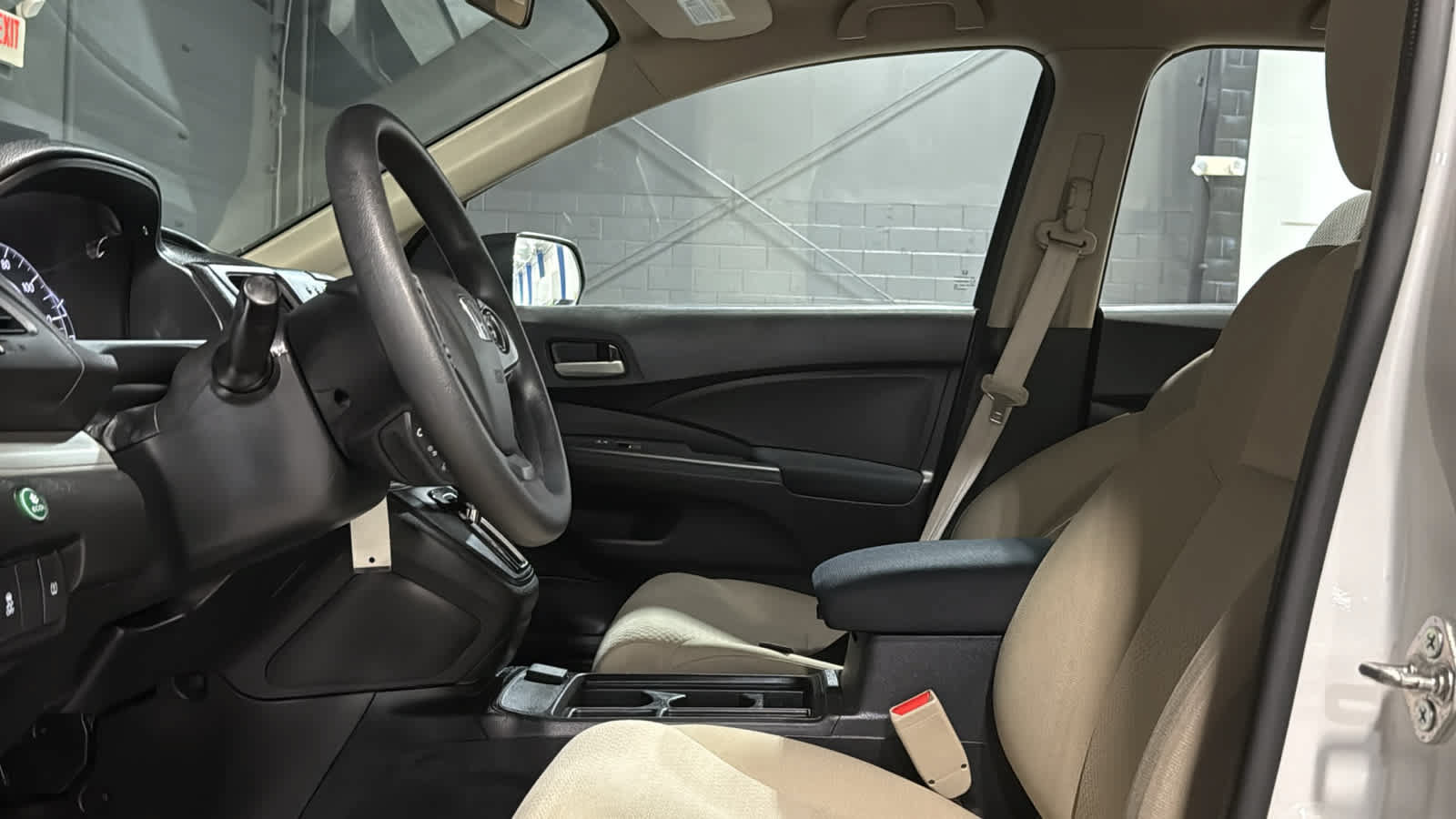 Used 2016 Honda CR-V LX image 10
