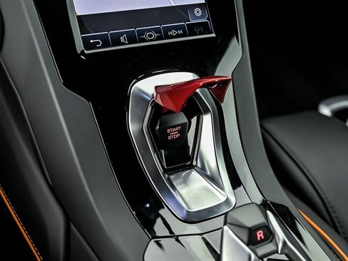 Used 2020 Lamborghini Huracan EVO RWD image 34