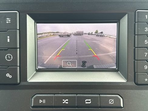 Used 2018 Ford F150 XL w/ Equipment Group 101A Mid AWD/4WD image 23