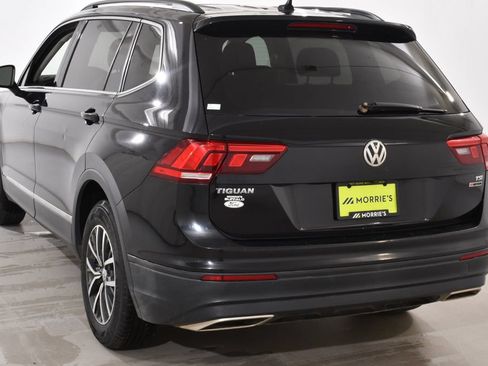 Used 2018 Volkswagen Tiguan SE AWD/4WD image 14