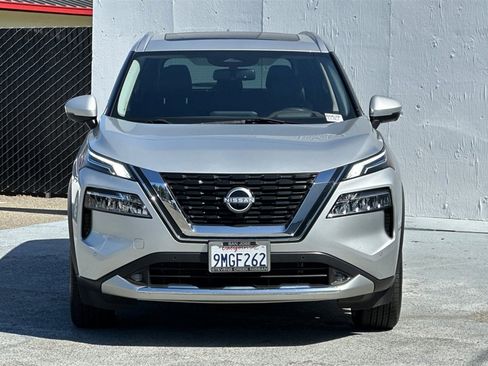 Used 2022 Nissan Rogue Platinum w/ Head-Up Display Package image 9