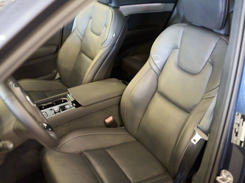 New 2025 Volvo XC90 B6 Ultra w/ Lounge Package image 12