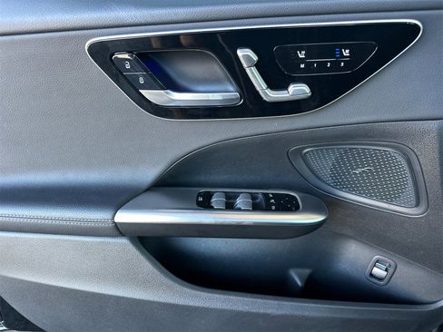 Certified 2025 Mercedes-Benz C 300 Sedan image 12