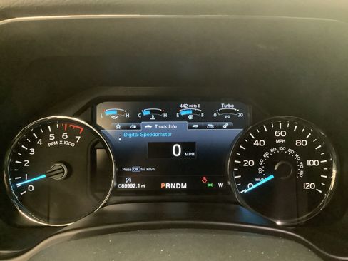 Used 2019 Ford F150 Lariat w/ Equipment Group 502A Luxury RWD image 16