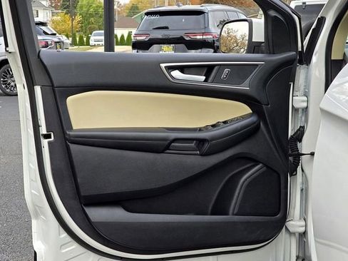 Used 2022 Ford Edge SEL w/ Convenience Package image 20