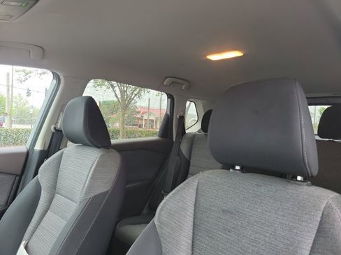 Used 2021 Nissan Rogue SV image 21