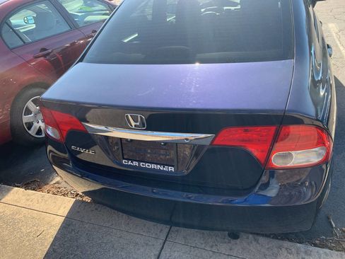 Used 2010 Honda Civic LX image 3