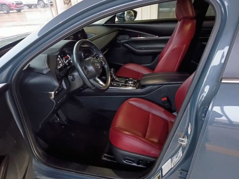 Used 2025 MAZDA CX-30 AWD 2.5 S w/ Preferred Package image 4