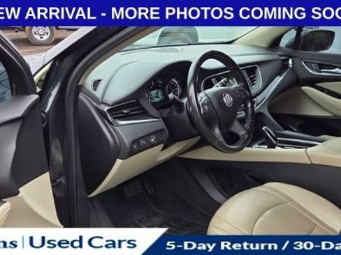 Used 2019 Buick Enclave Essence AWD/4WD image 14