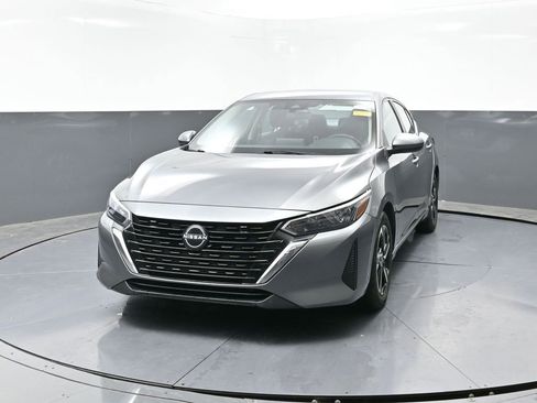 Used 2024 Nissan Sentra SV image 8
