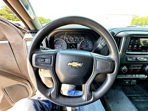 Used 2019 Chevrolet Silverado 1500 W/T w/ Trailering Package RWD image 16
