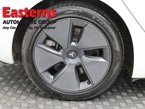 Used 2023 Tesla Model 3 Standard Range image 27