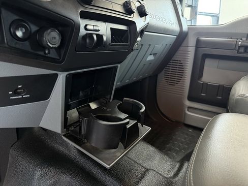 Used 2016 Ford F250 XL w/ Power Equipment Group image 39