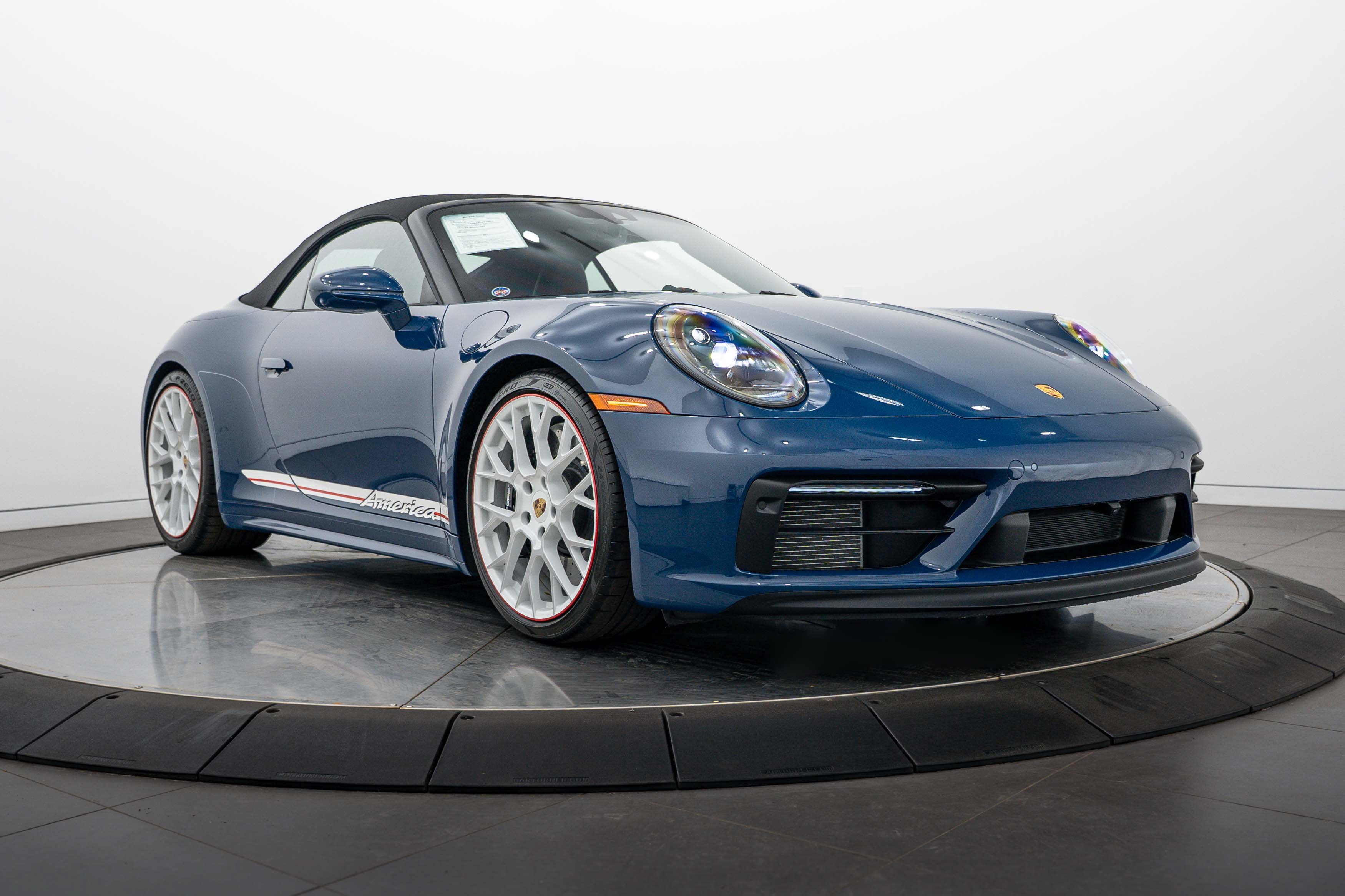 Certified 2023 Porsche 911 Carrera GTS RWD image 35