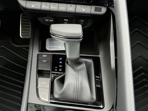 New 2026 Hyundai Elantra SEL Sport Premium FWD image 23