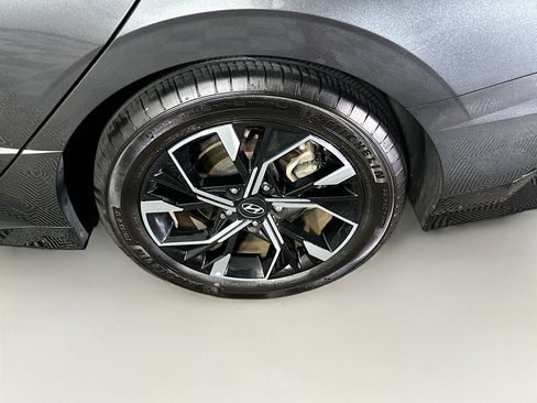 Used 2025 Hyundai Sonata SEL image 11