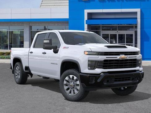 New 2026 Chevrolet Silverado 2500 Custom w/ Custom Value Package AWD/4WD image 31