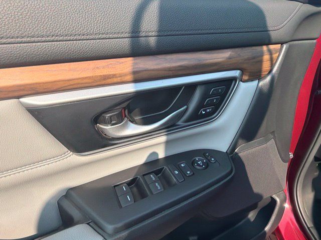 Used 2022 Honda CR-V Touring image 17