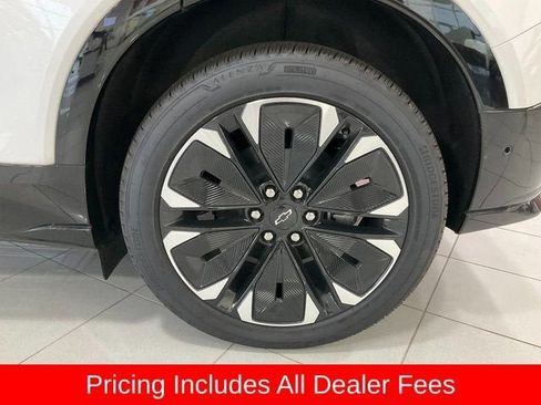 New 2025 Chevrolet Blazer EV RS w/ Super Cruise Package AWD/4WD image 28