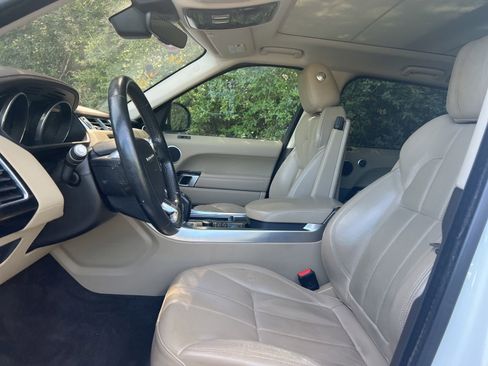 Used 2017 Land Rover Range Rover Sport HSE AWD/4WD image 5