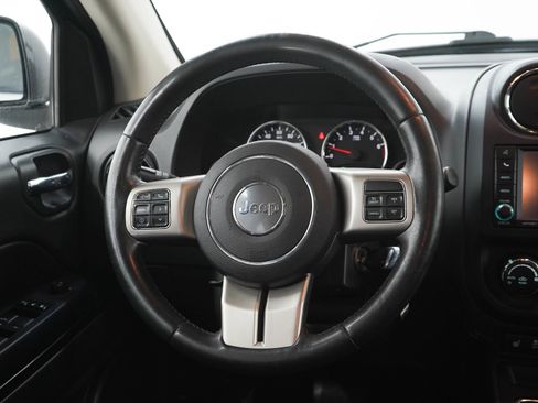 Used 2012 Jeep Compass Limited w/ Sun/Sound Group AWD/4WD image 16