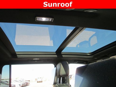 Used 2023 Chevrolet Suburban RST image 14