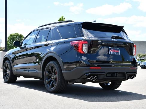 Used 2022 Ford Explorer ST w/ Equipment Group 401A AWD/4WD image 5