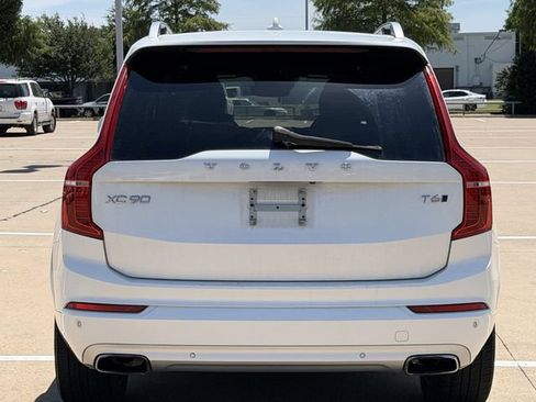 Used 2017 Volvo XC90 T6 Momentum w/ Vision Package AWD/4WD image 5