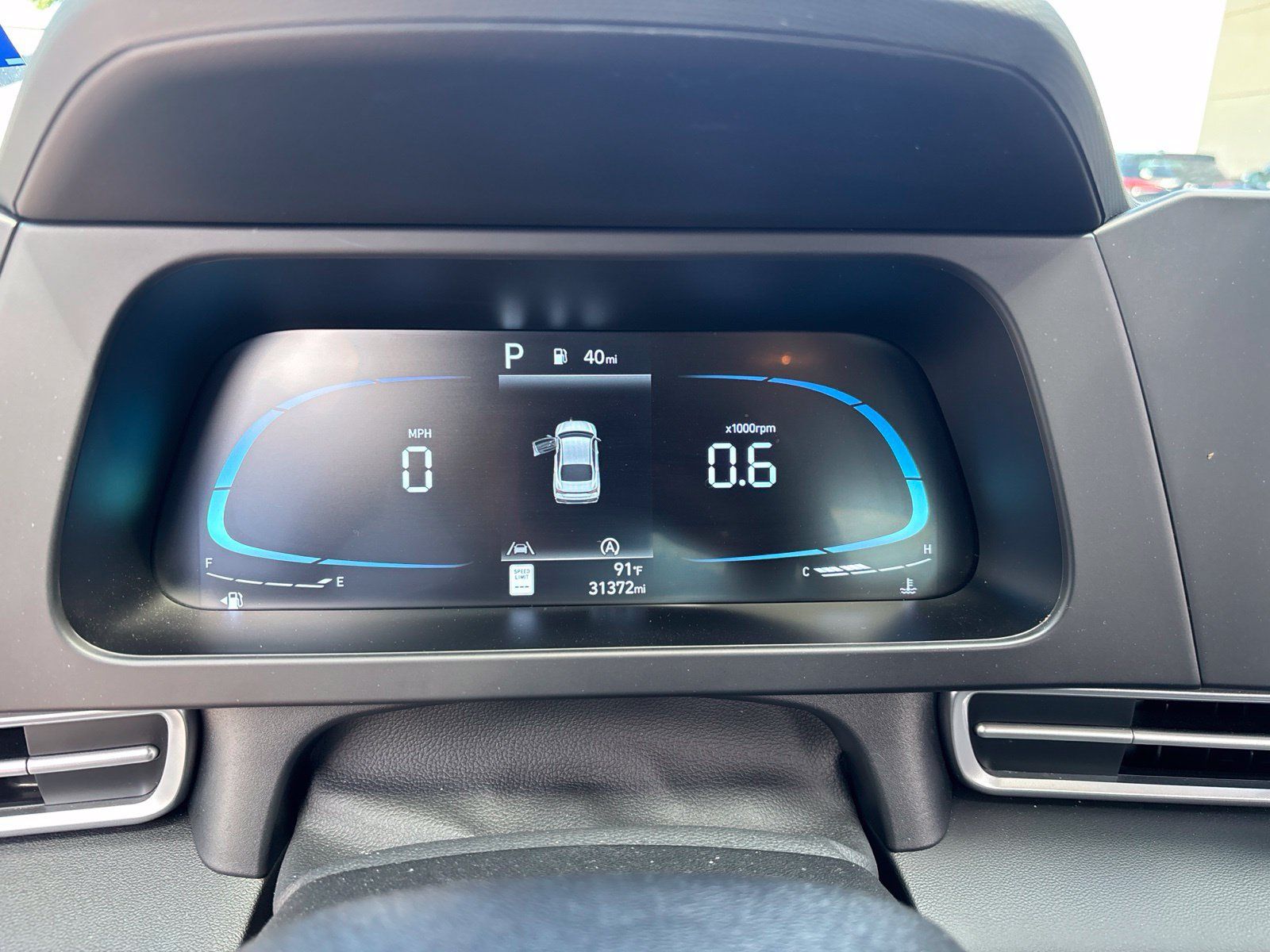 Certified 2025 Hyundai Elantra SE FWD image 7