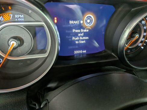 Certified 2023 Jeep Wrangler Unlimited Rubicon w/ Cold Weather Group image 25