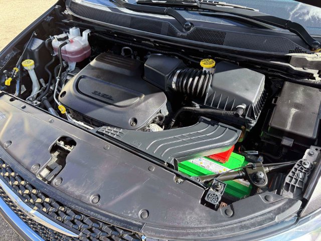 Used 2023 Chrysler Pacifica Touring-L AWD/4WD image 20