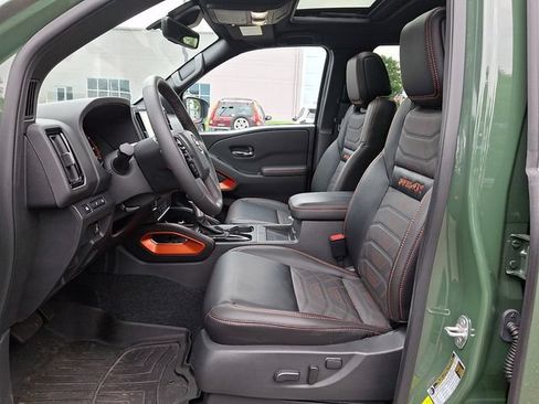 Used 2025 Nissan Frontier PRO-4X w/ Pro Premium Package AWD/4WD image 14