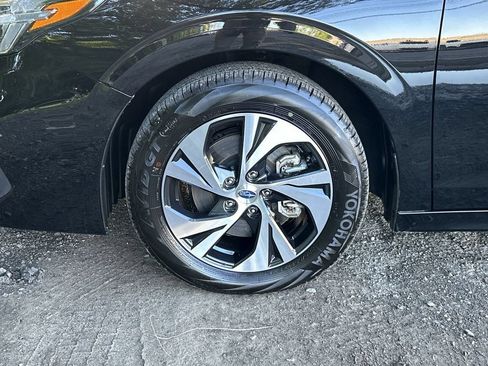 Used 2025 Subaru Legacy Premium AWD/4WD image 10