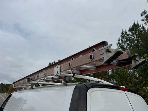 Used 2019 Chevrolet Express 2500 w/ Driver Convenience Package image 21