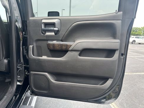 Used 2015 GMC Sierra 3500 Denali w/ Duramax Plus Package AWD/4WD image 11