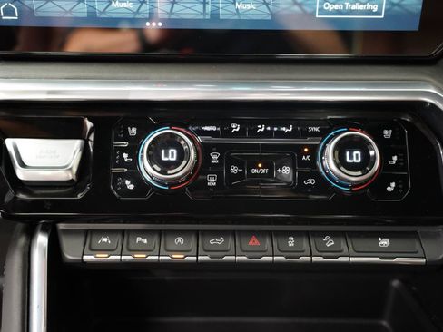 Used 2022 GMC Sierra 1500 Denali Ultimate AWD/4WD image 20