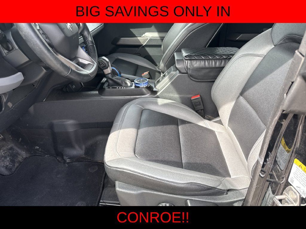 Used 2023 Ford Bronco Black Diamond AWD/4WD image 12