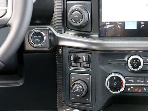 New 2025 Ford F150 Lariat w/ Equipment Group 502A High image 33