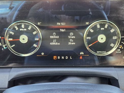 Used 2024 Ford Mustang Convertible RWD image 13